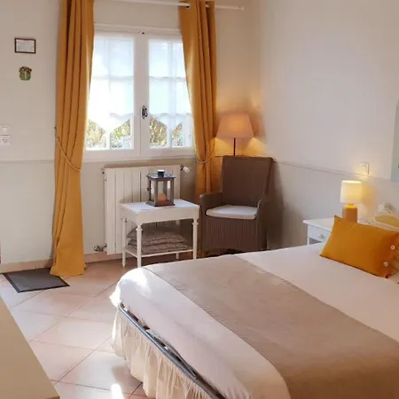 Des Cigales Bed & Breakfast