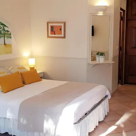 Bed & Breakfast Des Cigales